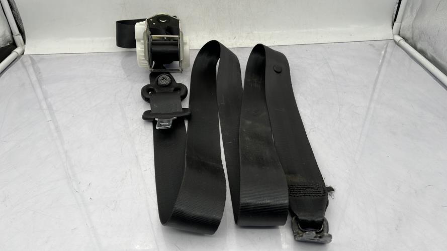 Ceinture arriere gauche FORD FIESTA 6 PHASE 1 Diesel