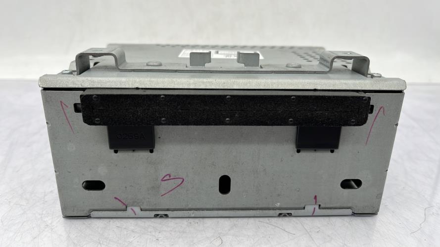 Autoradio d'origine FORD FIESTA 6 PHASE 2 Essence