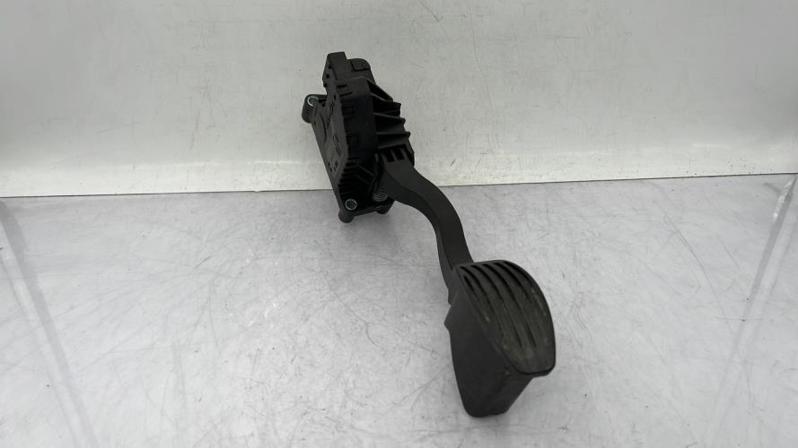 Pedale d'accelerateur FORD KA 2 PHASE 2 Essence