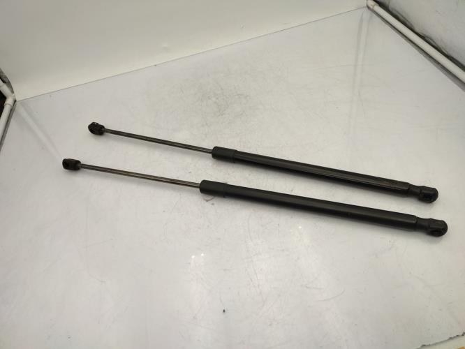 Verin de coffre FORD FIESTA 6 PHASE 2 Essence