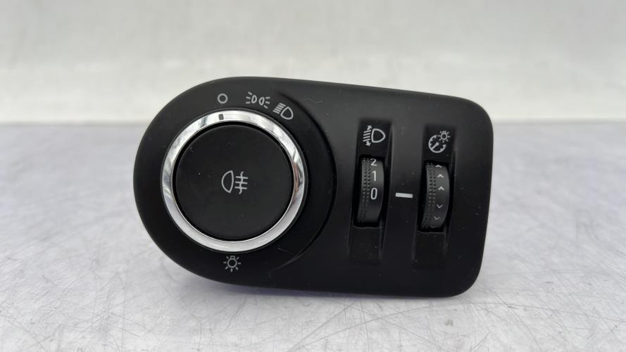 Commande de phare OPEL CORSA E Essence