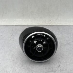 Aerateur tableau de bord avant droit AUDI A1 1 PHASE 1 Diesel