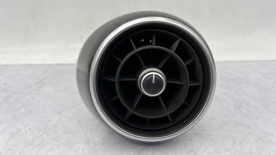 Aerateur tableau de bord AUDI A1 1 PHASE 1 Diesel