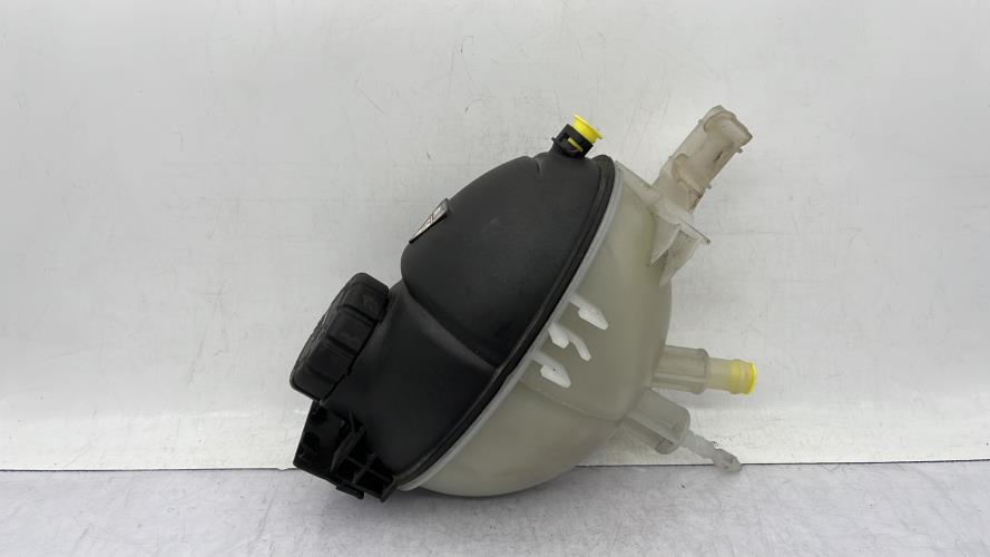 Vase d'expansion MERCEDES CLASSE C 204 PHASE 2 COUPE Diesel