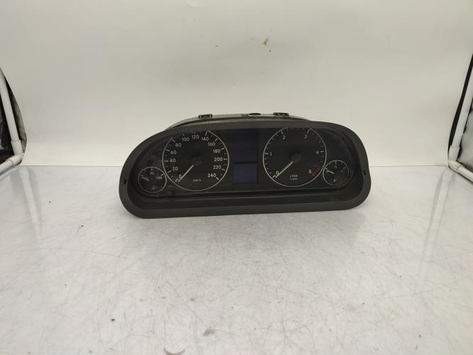 Compteur MERCEDES CLASSE A 169 PHASE 1 Diesel