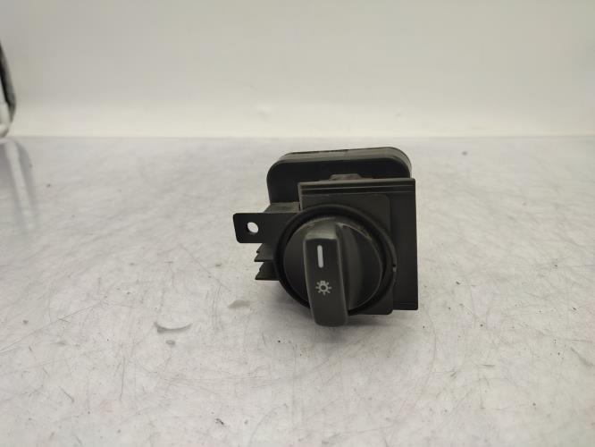 Commande de phare MERCEDES CLASSE A 169 PHASE 1 Diesel