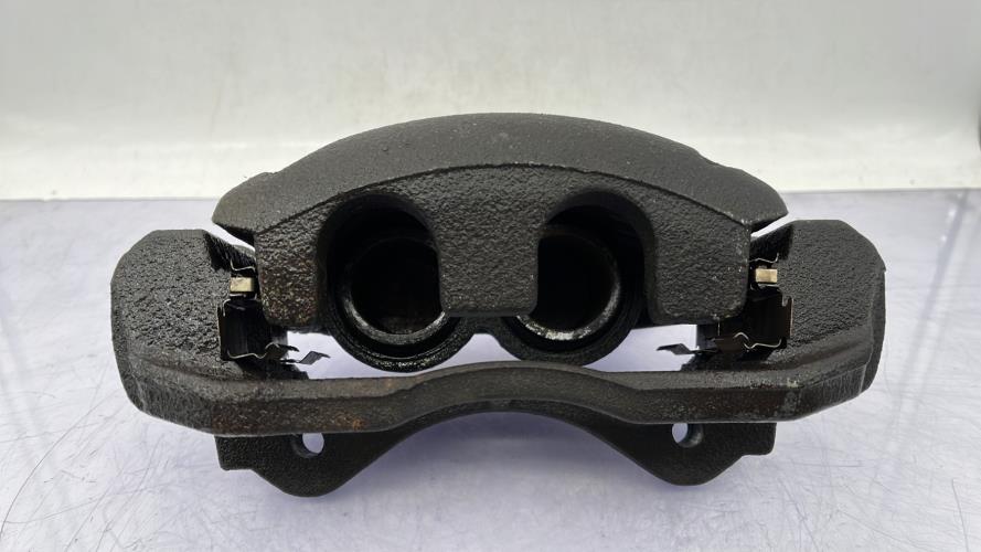 Etrier avant gauche (freinage) FORD TRANSIT 4 Diesel