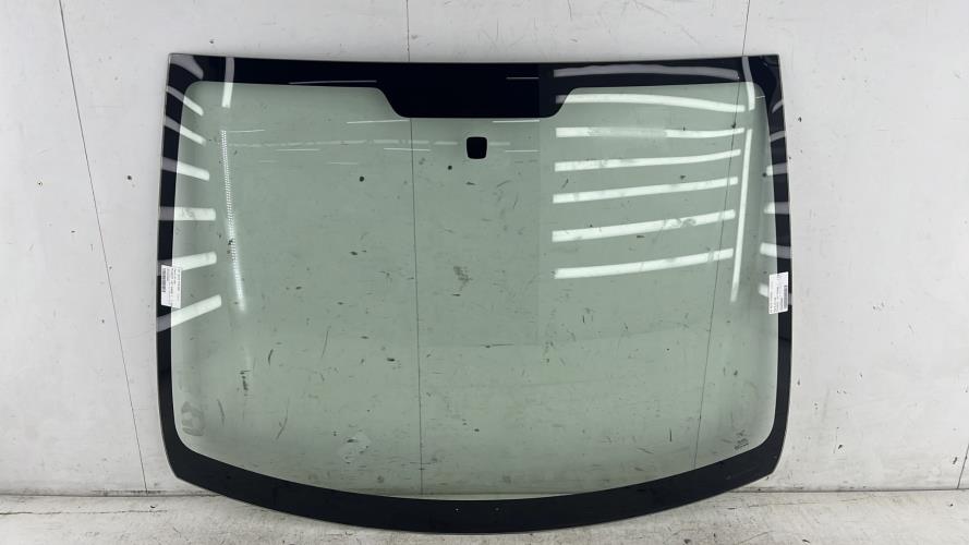 Pare brise PEUGEOT 107 PHASE 1 Essence