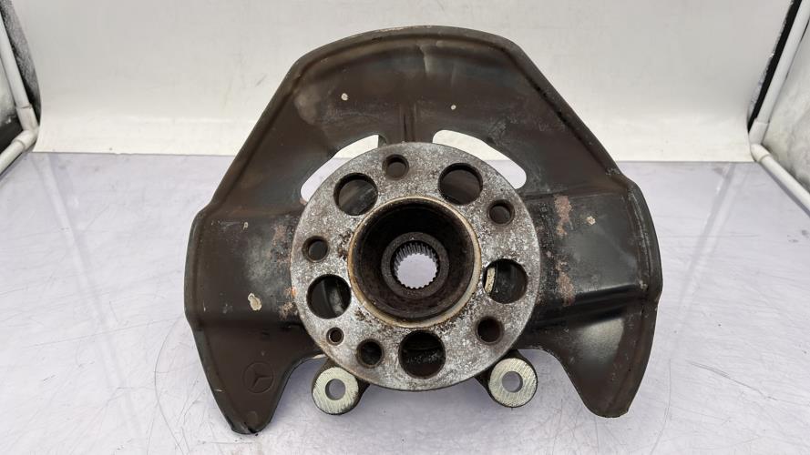 Fusee avant gauche MERCEDES CLASSE A 169 PHASE 1 Diesel