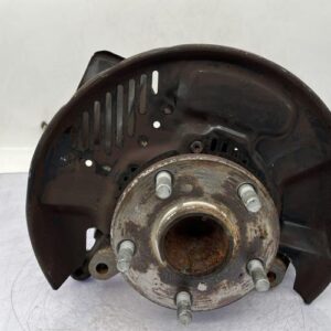 Fusee avant gauche TOYOTA PREVIA 1 Essence