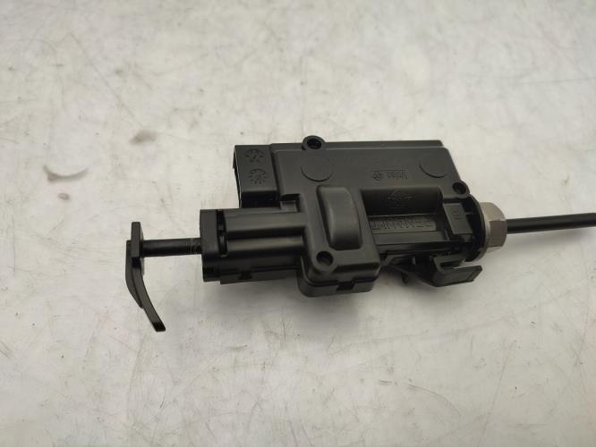 Actionneur verrou trappe d'essence RENAULT TALISMAN Essence/Hybride