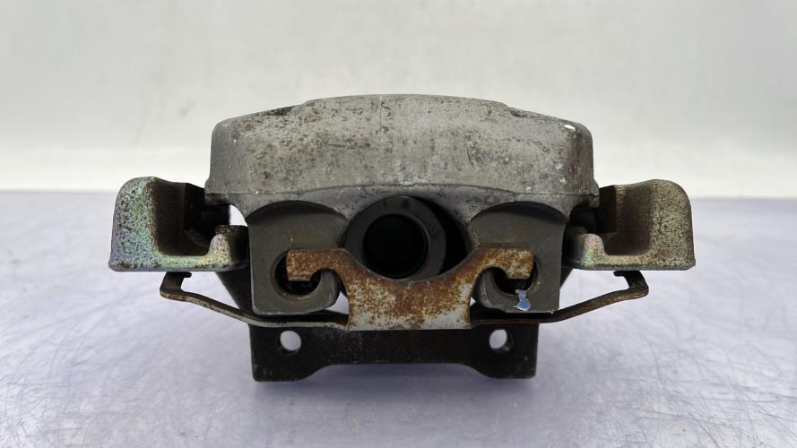 Etrier arriere gauche (freinage) BMW SERIE 5 E39 PHASE 2 Diesel