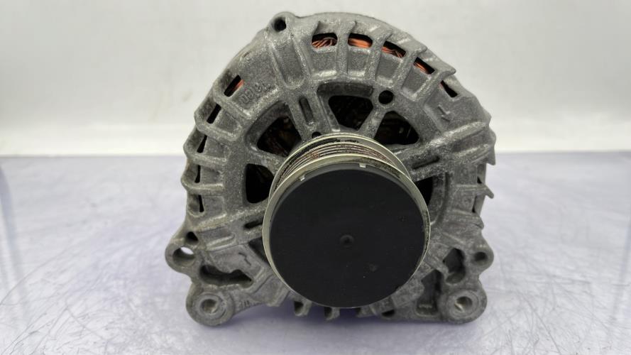 Alternateur VOLKSWAGEN POLO 5 PHASE 1 Diesel