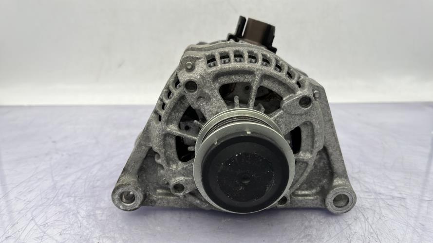 Alternateur OPEL CORSA E Essence