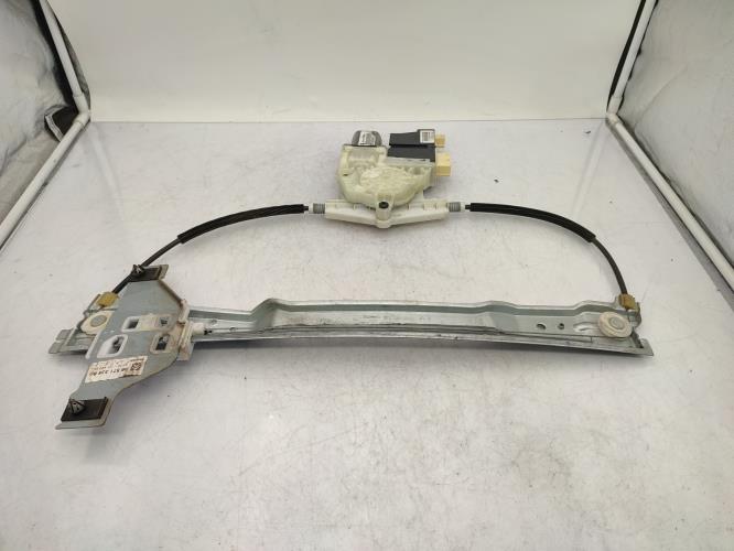 Leve vitre electrique avant droit CITROEN C4 1 PHASE 2 Diesel