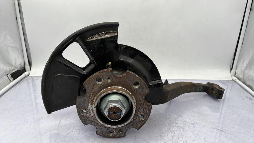 Fusee avant droit SSANGYONG STAVIC Diesel