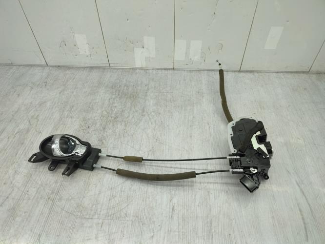 Serrure arriere droit NISSAN JUKE 1 PHASE 1 Diesel