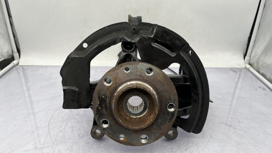 Fusee avant droit RENAULT MEGANE 4 PHASE 1 Essence