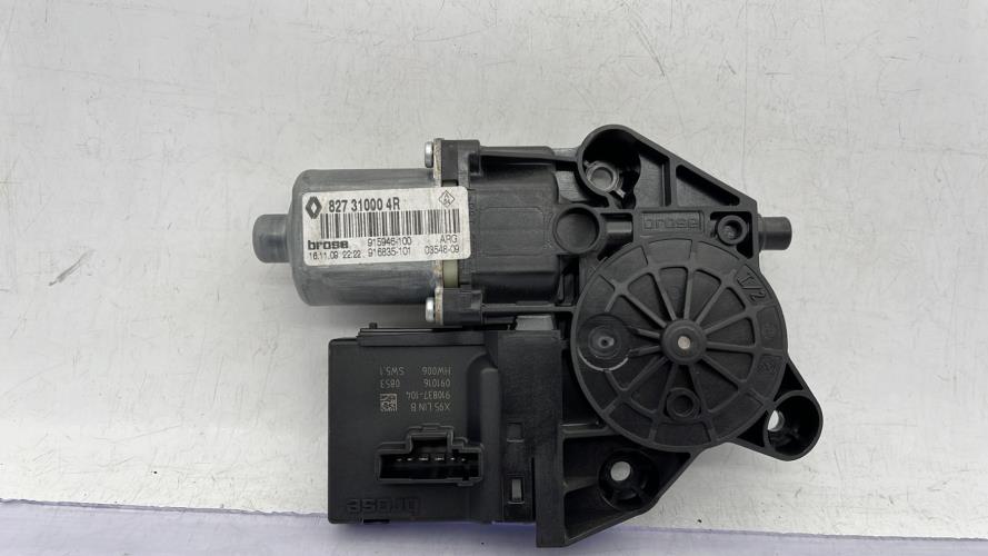 Moteur leve vitre arriere gauche RENAULT SCENIC 3 PHASE 1 Diesel
