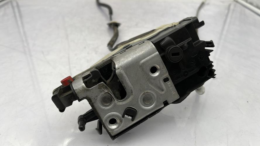 Serrure arriere gauche CITROEN C4 2 PHASE 1 Essence