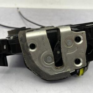 Serrure avant gauche TOYOTA YARIS 2 PHASE 1 Essence