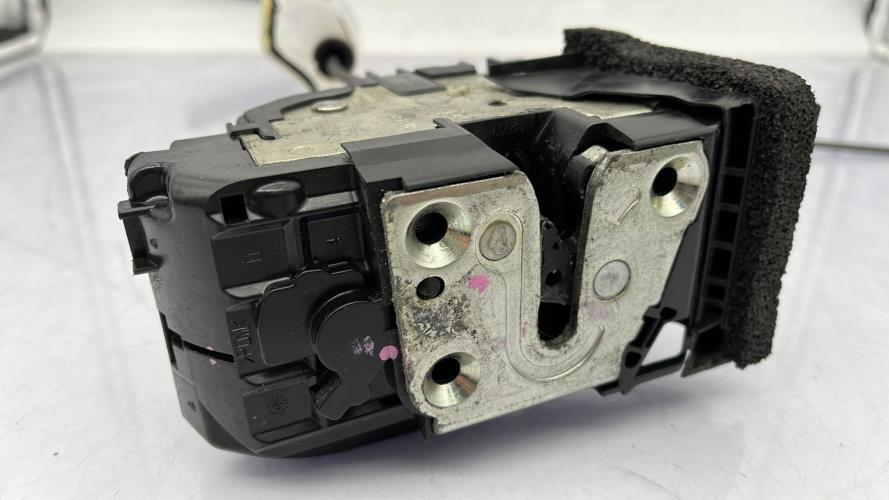 Serrure avant droit NISSAN QASHQAI 1 PHASE 2 Diesel