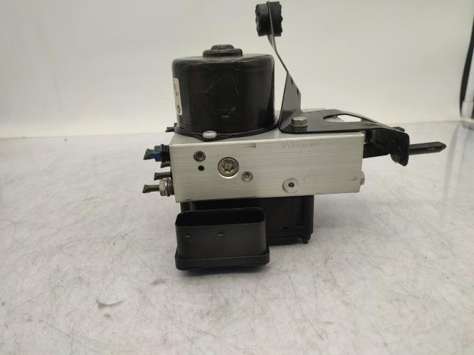 Bloc ABS (freins anti-blocage) BMW SERIE 3 E46 PHASE 1 Essence