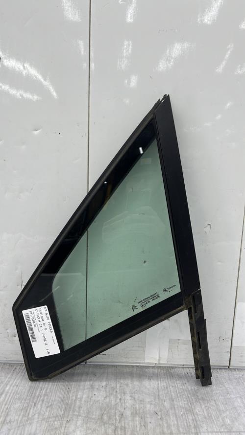 Custode avant gauche (porte) CITROEN C4 1 PHASE 2 Diesel