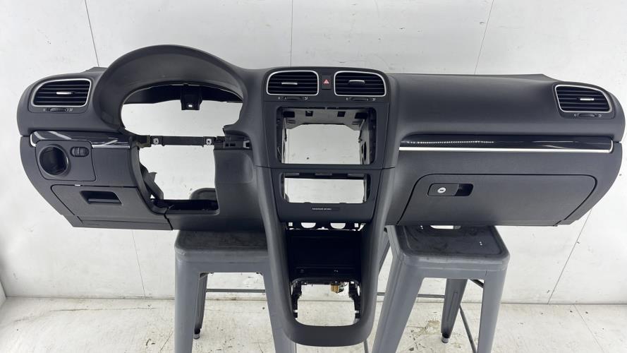 Tableau de bord VOLKSWAGEN GOLF 6 Diesel