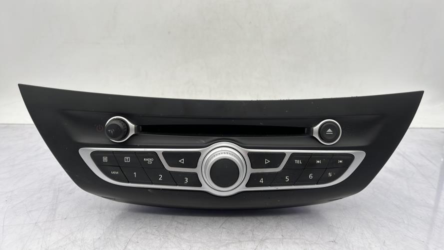 Autoradio d'origine RENAULT LAGUNA 3 PHASE 2 Diesel