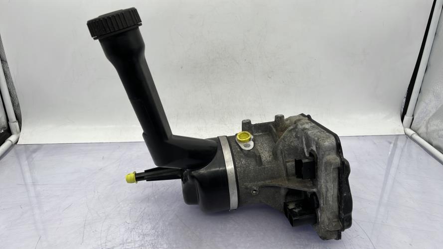 Pompe de direction PEUGEOT 308 1 PHASE 2 Essence