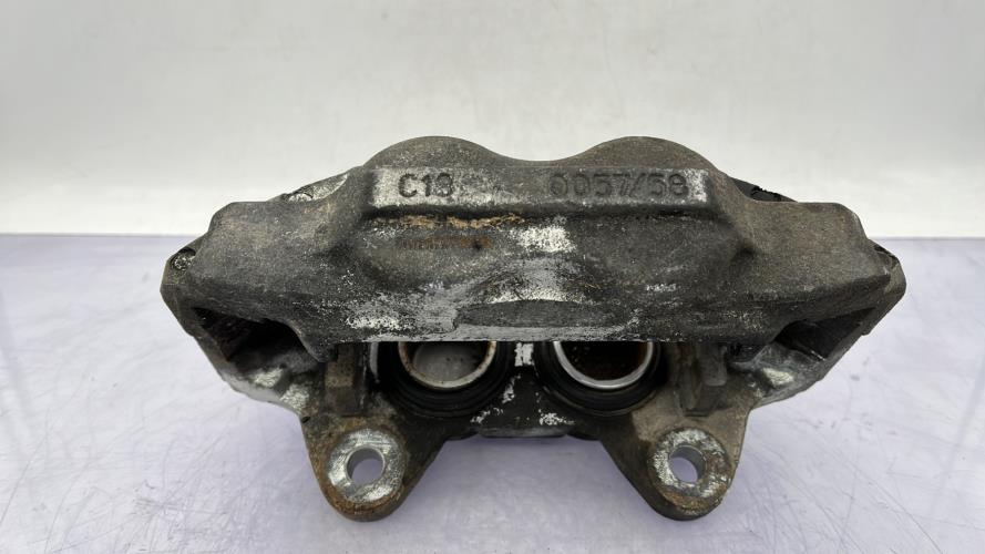 Etrier avant gauche (freinage) TOYOTA HILUX 5 PHASE 1 Diesel