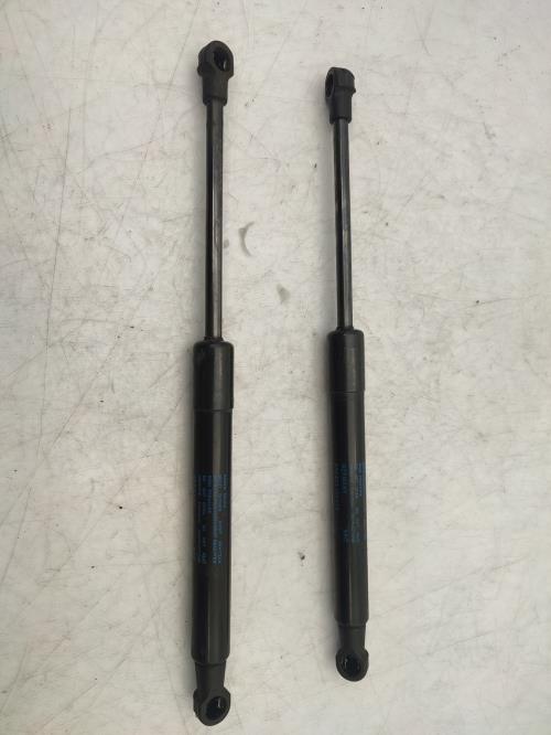 Verin de capot AUDI A1 1 PHASE 1 Essence