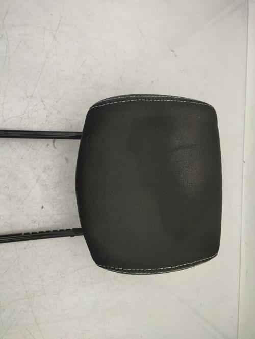 Appui tete avant RENAULT CLIO 4 PHASE 1 Diesel