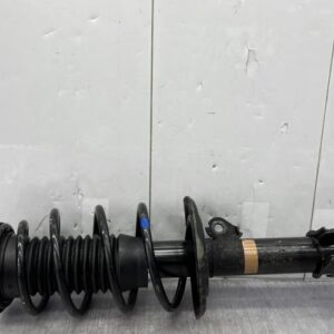 Amortisseur avant droit TOYOTA YARIS 2 PHASE 1 Essence