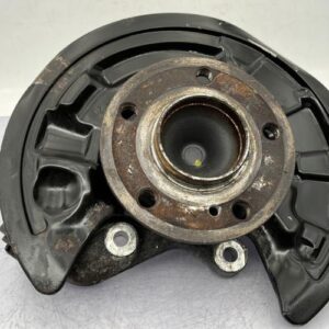 Fusee arriere droit MERCEDES CLASSE GLA 156 PHASE 1 Diesel