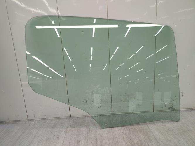 Vitre arriere droit PEUGEOT 308 1 PHASE 2 Diesel