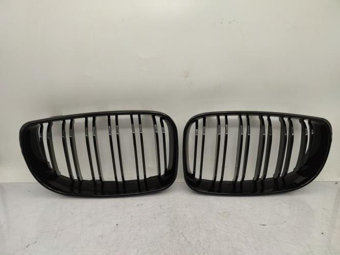 Grille de calandre BMW SERIE 1 E87 PHASE 2 Diesel