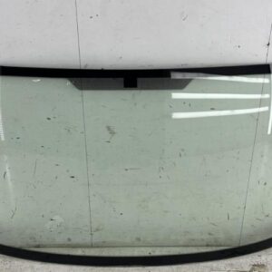 Pare brise FORD FIESTA 4 PHASE 1 Essence