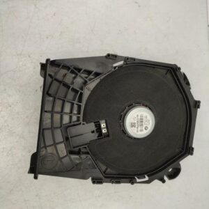 Caisson de basses BMW SERIE 1 E87 PHASE 2 Diesel