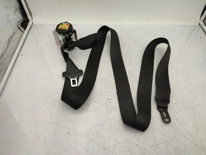 Ceinture arriere gauche BMW SERIE 1 E87 PHASE 2 Diesel