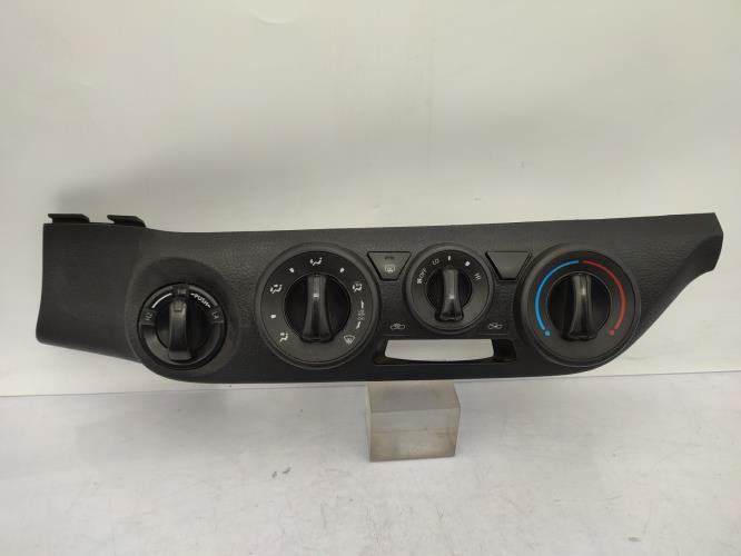 Commande chauffage TOYOTA HILUX 5 PHASE 1 Diesel