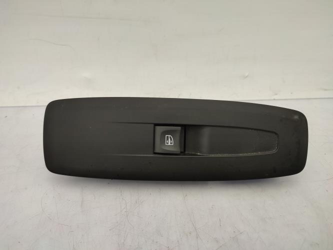 Interrupteur de leve vitre arriere droit RENAULT SCENIC 4 Essence/Hybride