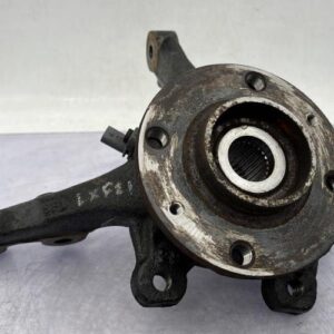 Fusee avant gauche OPEL CORSA F PHASE 1 Diesel