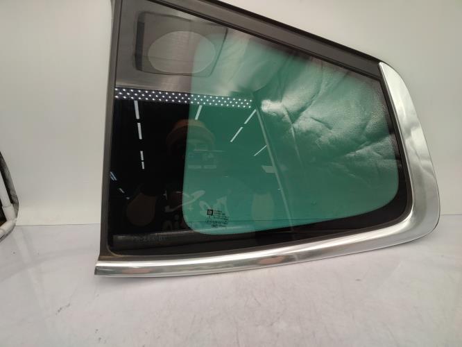 Custode arriere gauche OPEL ZAFIRA TOURER C PHASE 2 Diesel