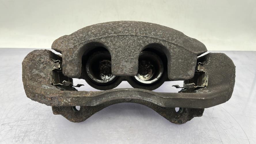 Etrier avant gauche (freinage) FORD TRANSIT 4 Diesel