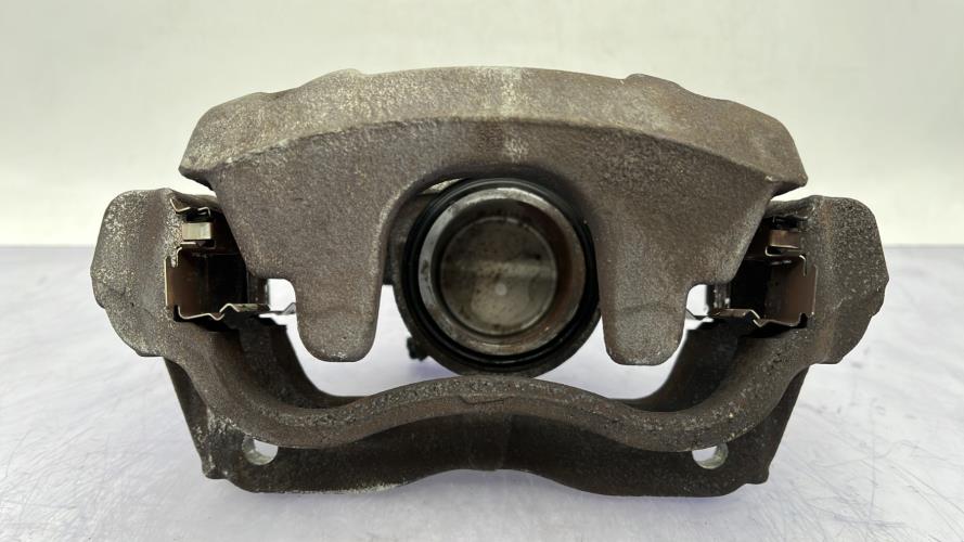 Etrier avant droit (freinage) TOYOTA VERSO PHASE 1 Essence