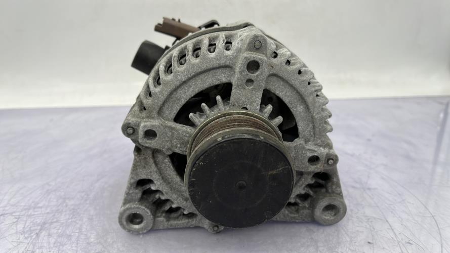 Alternateur OPEL CORSA F PHASE 1 Diesel