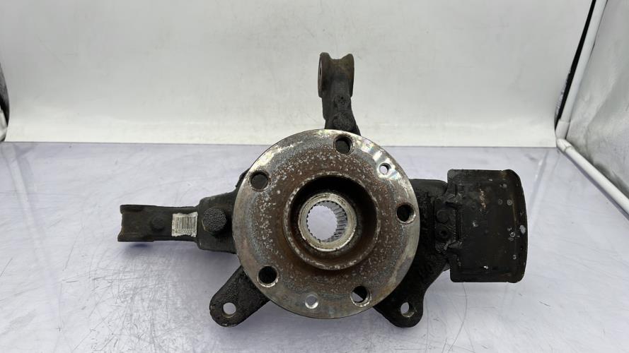 Fusee avant gauche RENAULT LAGUNA 3 PHASE 2 Diesel