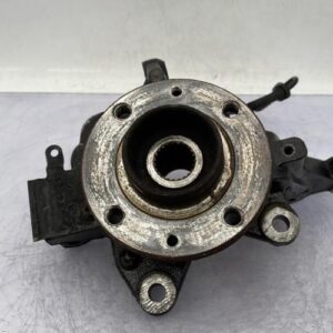 Fusee avant droit RENAULT CLIO 4 PHASE 1 Diesel